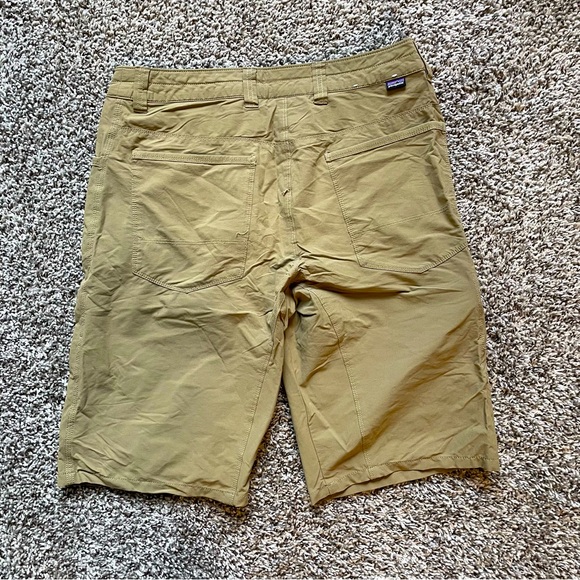 Patagonia Men's Quandary Shorts - Picture 2 of 8